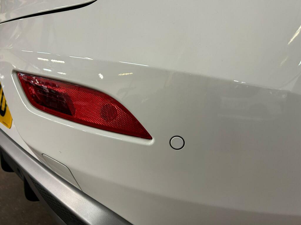 Volvo V40 Hatchback Blue #13