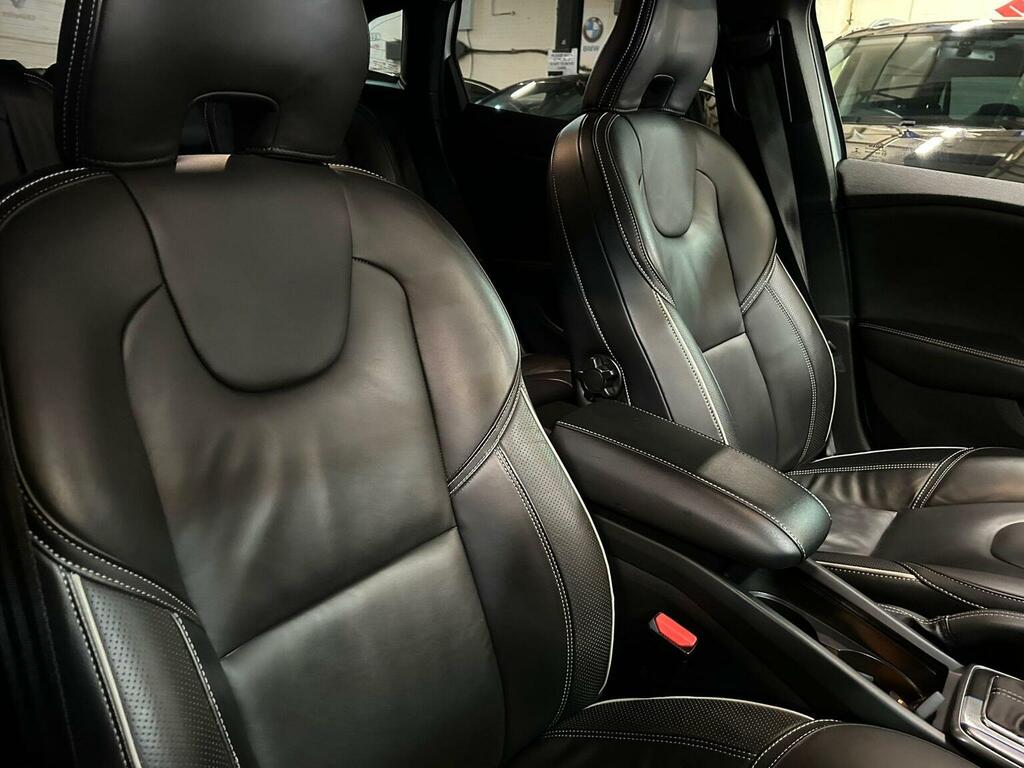 Volvo V40 Hatchback Blue #21