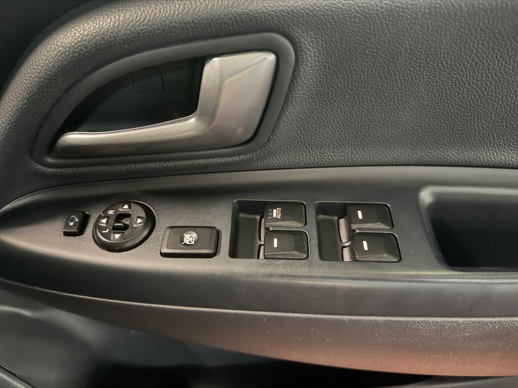 Kia RIO 1.4 Isg 2 White #39