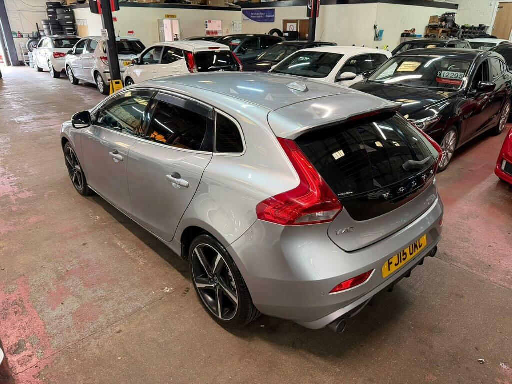 Volvo V40 1.6 V40 R-design D2 Red #12