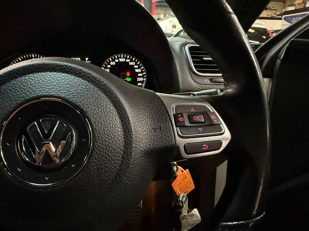 Volkswagen Scirocco 2.0 Tdi Bluemotion Tech Gt Euro 5 Ss Red #25