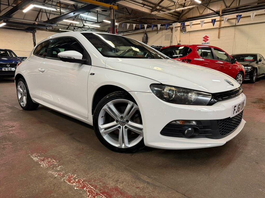 Volkswagen Scirocco 2.0 Tdi Bluemotion Tech Gt Euro 5 Ss Red #11