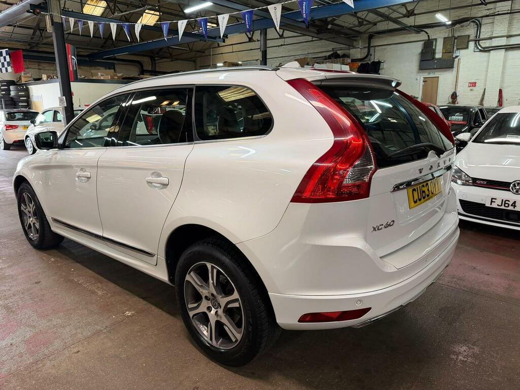 Volvo XC60 2.4 D4 Se Lux Nav Awd Euro 5 Ss White #4