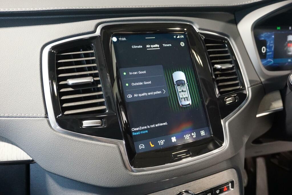 Volvo XC90 Plus Blue #64