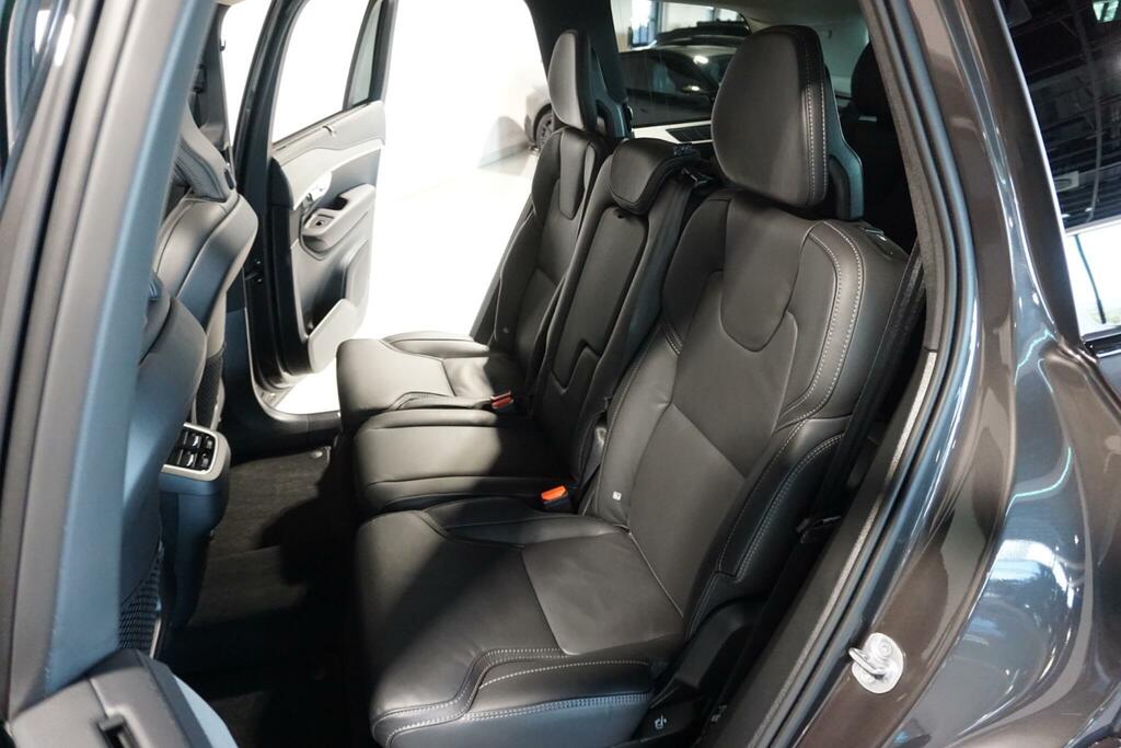Volvo XC90 Plus Blue #12