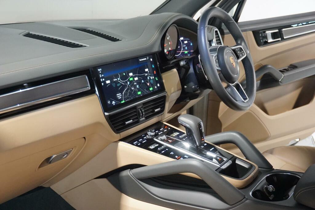 Porsche Cayenne Platinum Edition Tiptronic S Black #53
