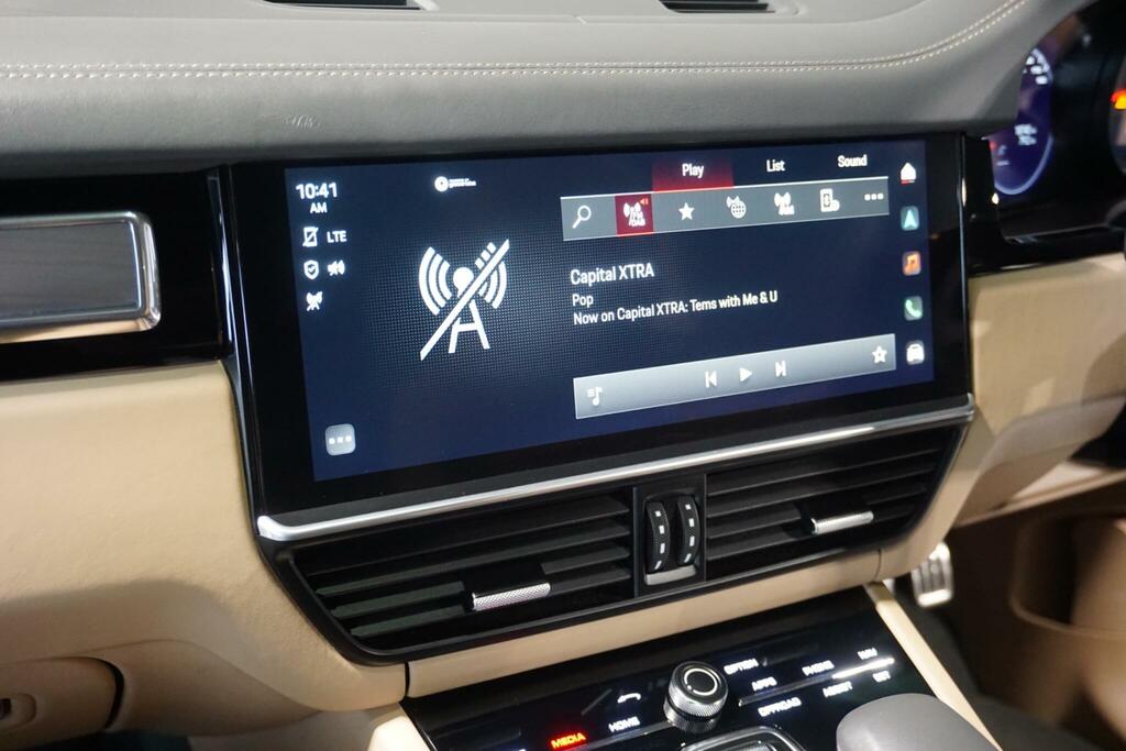 Porsche Cayenne Platinum Edition Tiptronic S Black #57