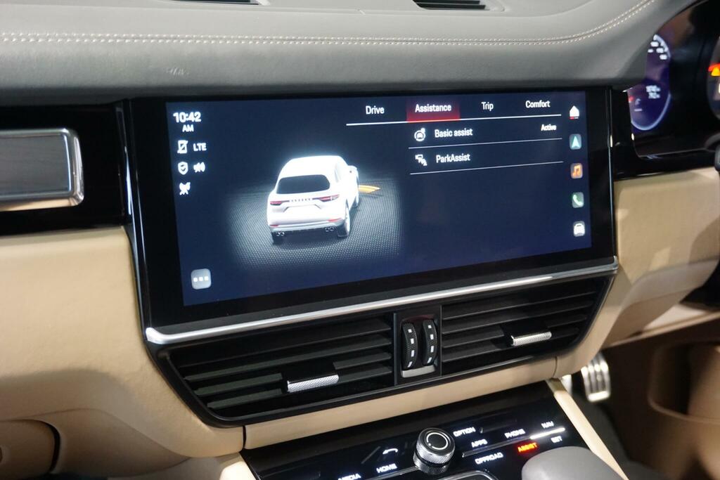 Porsche Cayenne Platinum Edition Tiptronic S Black #60