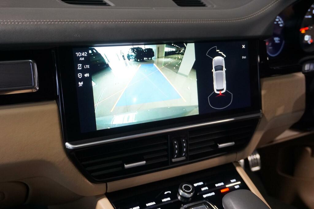 Porsche Cayenne Platinum Edition Tiptronic S Black #15