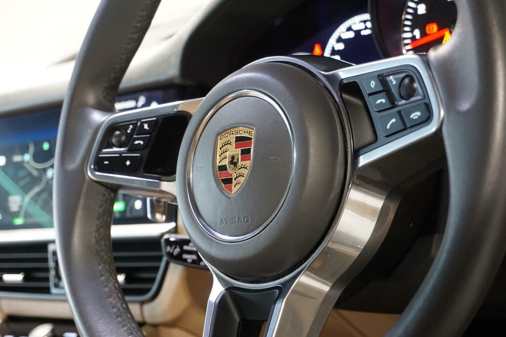 Porsche Cayenne Platinum Edition Tiptronic S Black #55