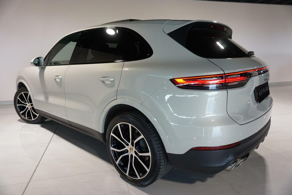 Porsche Cayenne Platinum Edition Tiptronic S Black #22