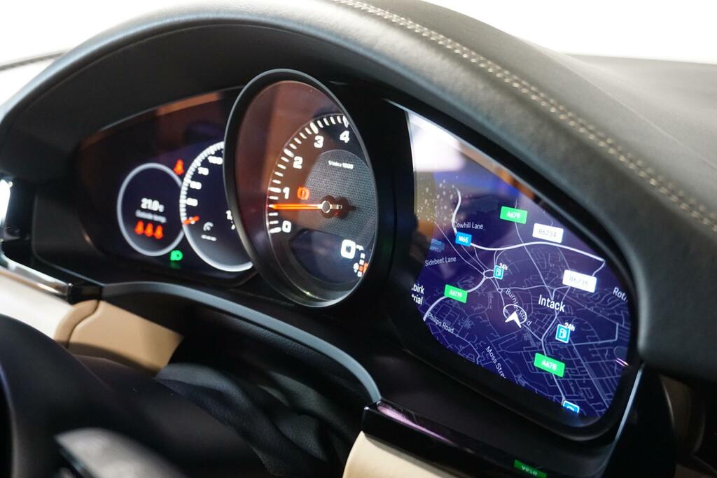 Porsche Cayenne Platinum Edition Tiptronic S Black #13