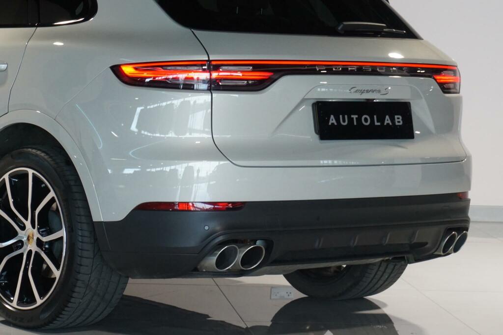 Porsche Cayenne Platinum Edition Tiptronic S Black #41