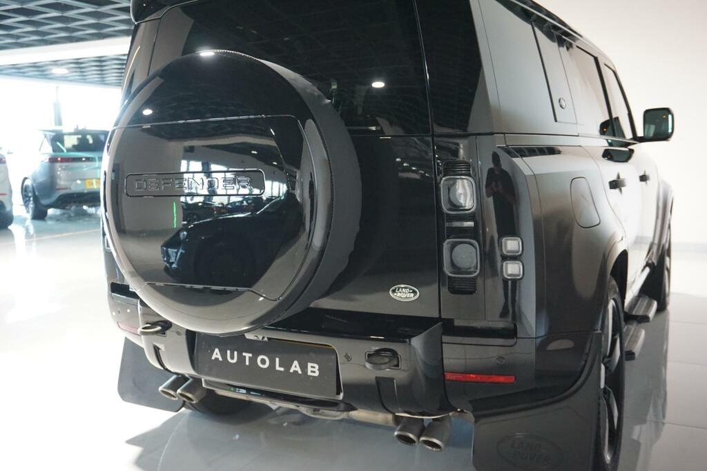 Land Rover Defender 110 X-dynamic S Grey #68