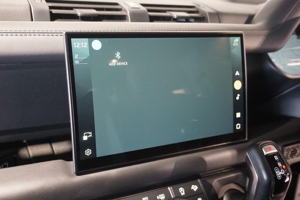 Land Rover Defender 110 X-dynamic S Grey #60