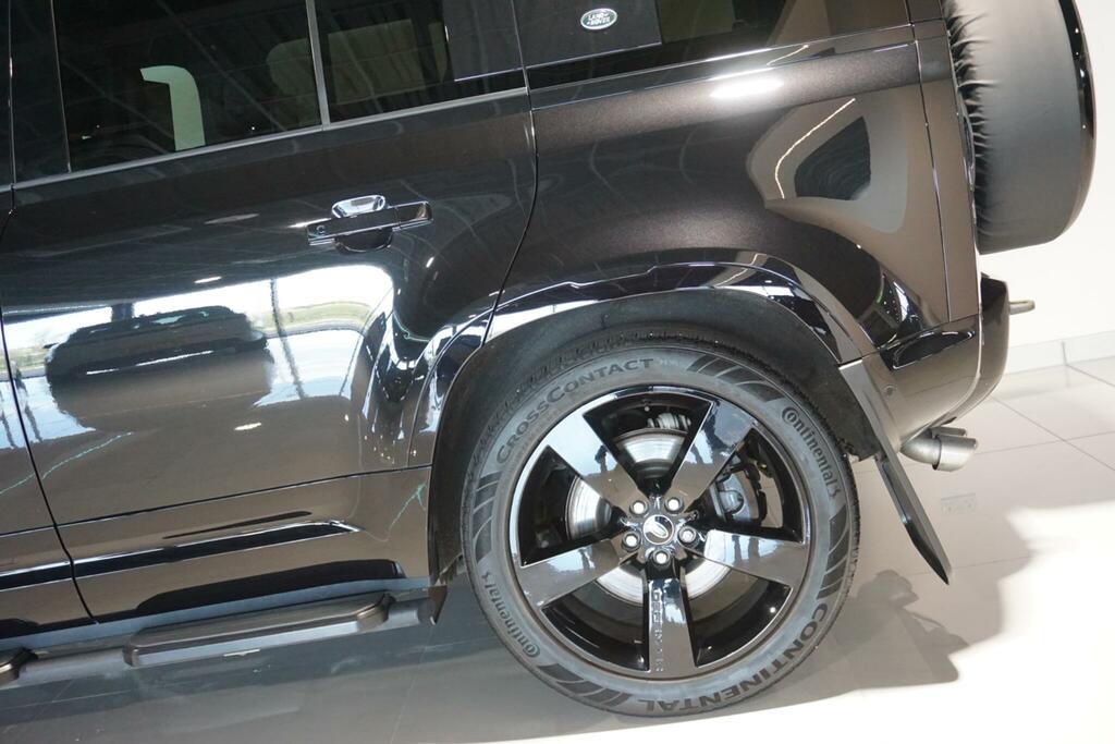 Land Rover Defender 110 X-dynamic S Grey #49