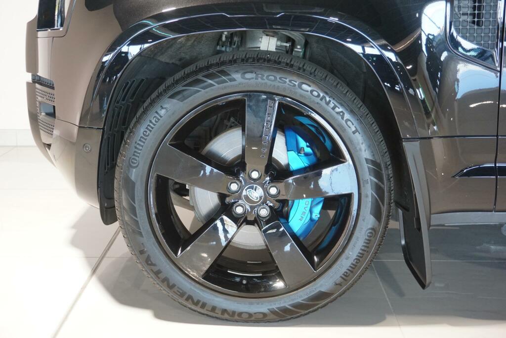 Land Rover Defender 110 X-dynamic S Grey #73