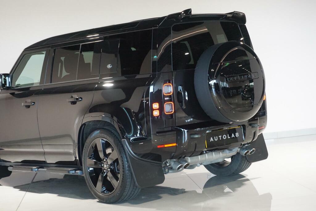 Land Rover Defender 110 X-dynamic S Grey #41