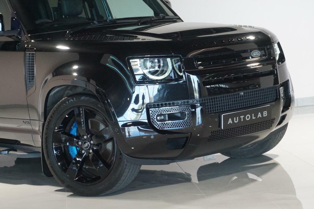 Land Rover Defender 110 X-dynamic S Grey #40