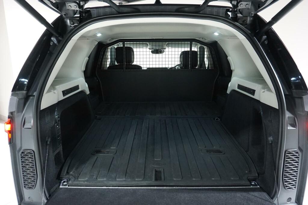 Land Rover Discovery 3 .0 R-dynamic Hse Mhev  #48