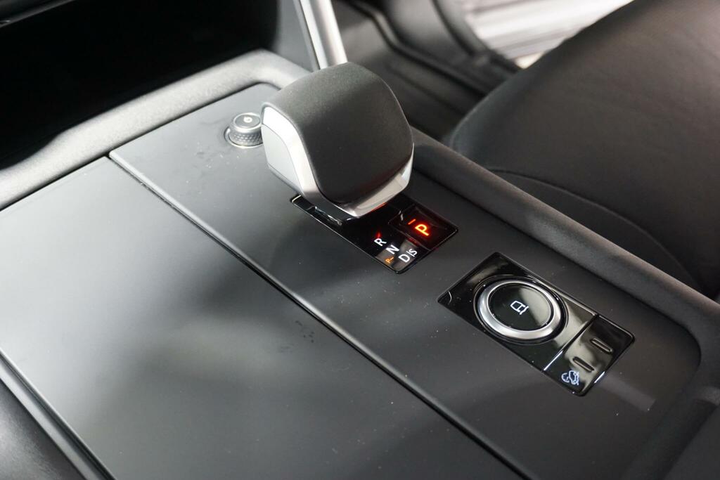 Land Rover Discovery 3 .0 R-dynamic Hse Mhev  #57