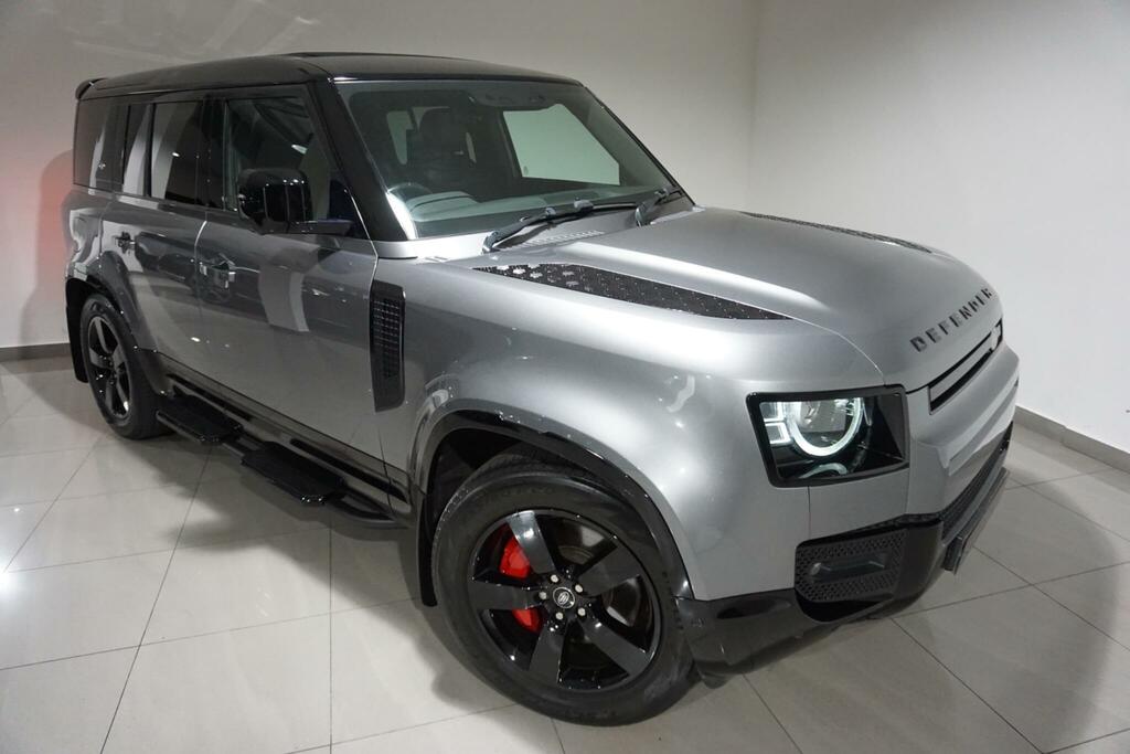 Land Rover Defender 110 X-dynamic Hse Black #33