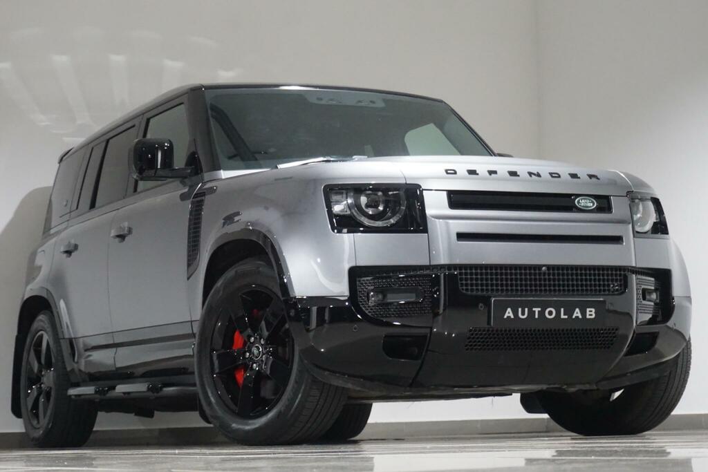 Land Rover Defender 110 X-dynamic Hse Black #26