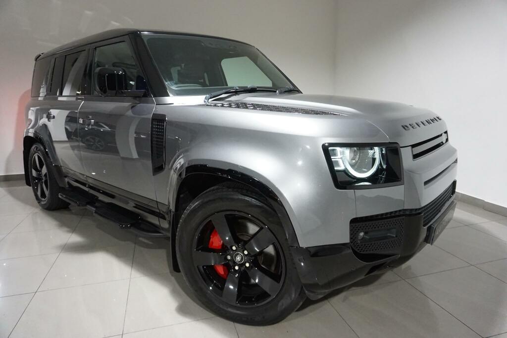 Land Rover Defender 110 X-dynamic Hse Black #20