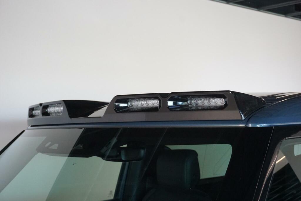 Land Rover Defender 90 X-dynamic Hse Black #61
