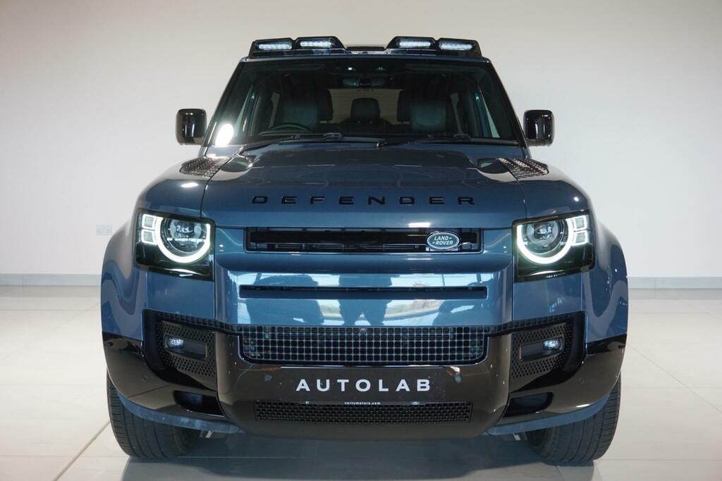 Land Rover Defender 90 X-dynamic Hse Black #19