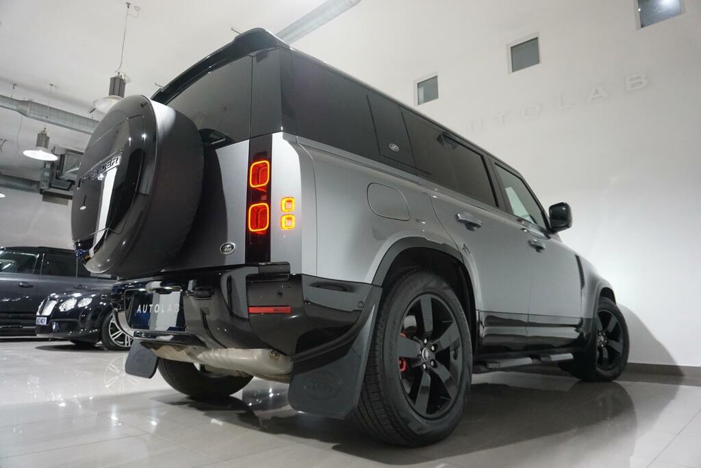 Land Rover Defender 110 3.0 D300 X-dynamic Hse White #29