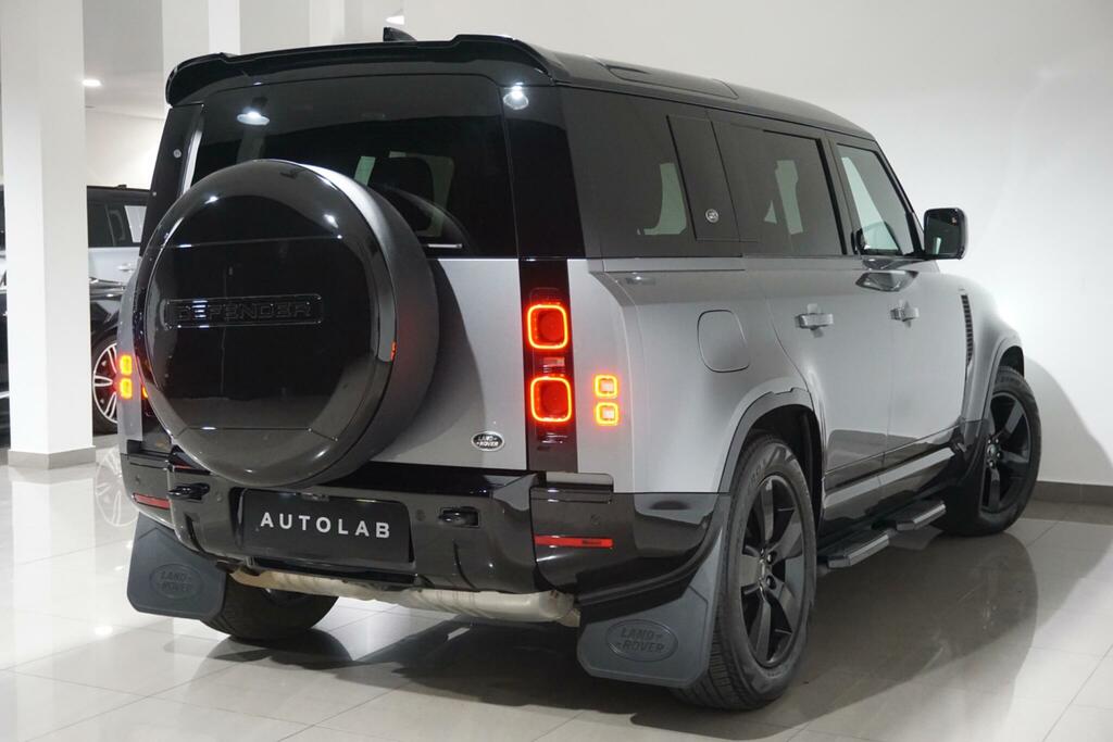 Land Rover Defender 110 3.0 D300 X-dynamic Hse White #19