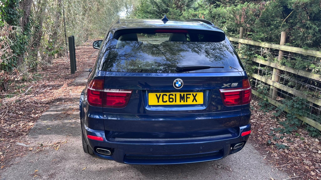 BMW X5 Estate Grey #18