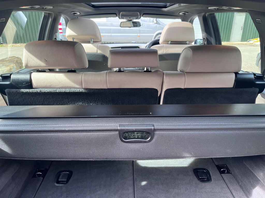 BMW X5 Estate Grey #47