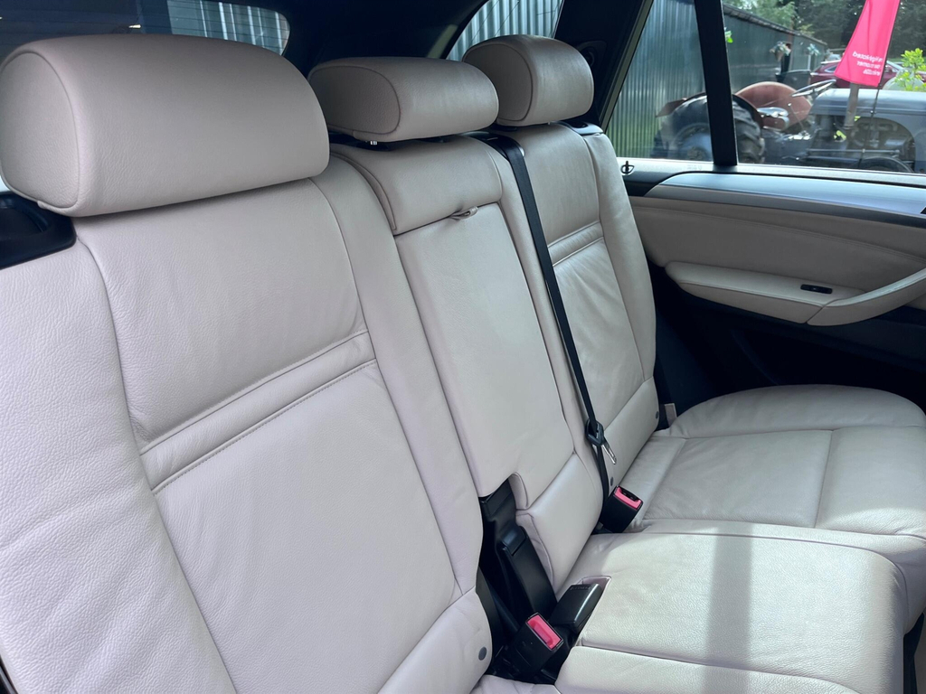 BMW X5 Estate Grey #53