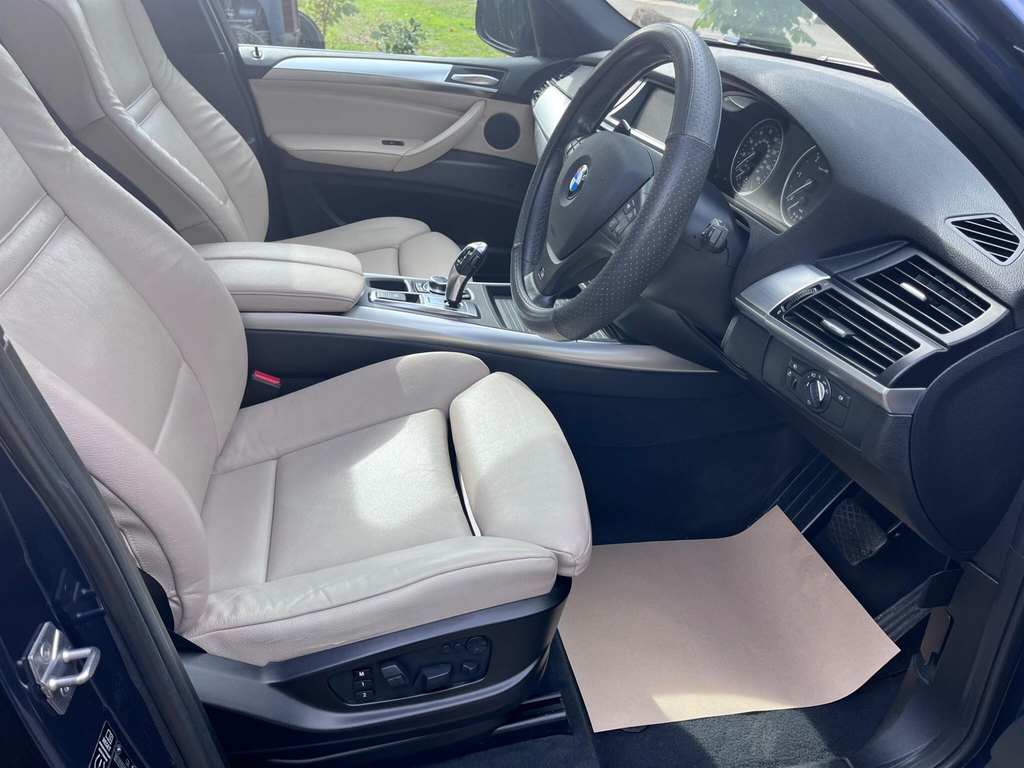 BMW X5 Estate Grey #68