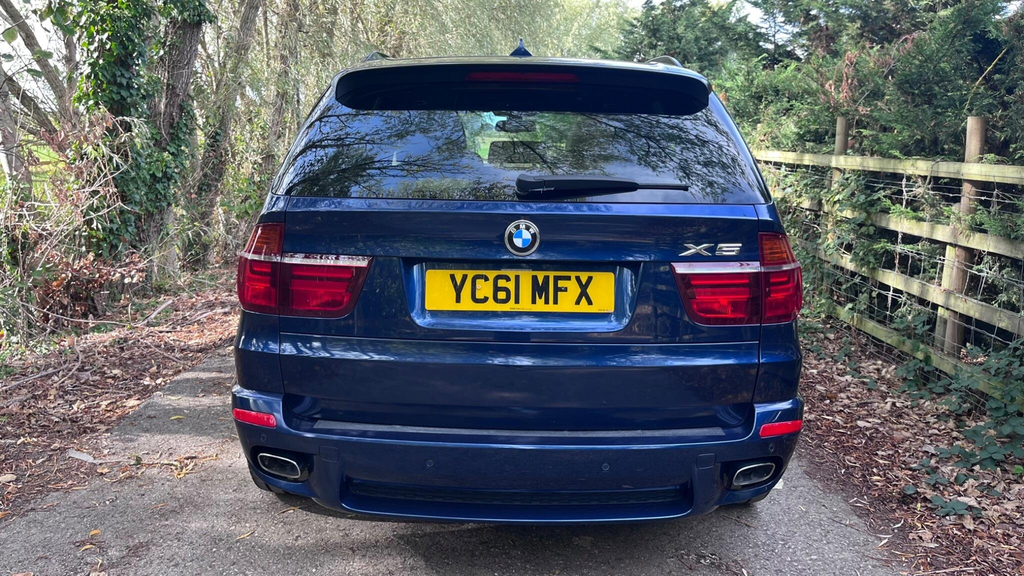 BMW X5 Estate Grey #17