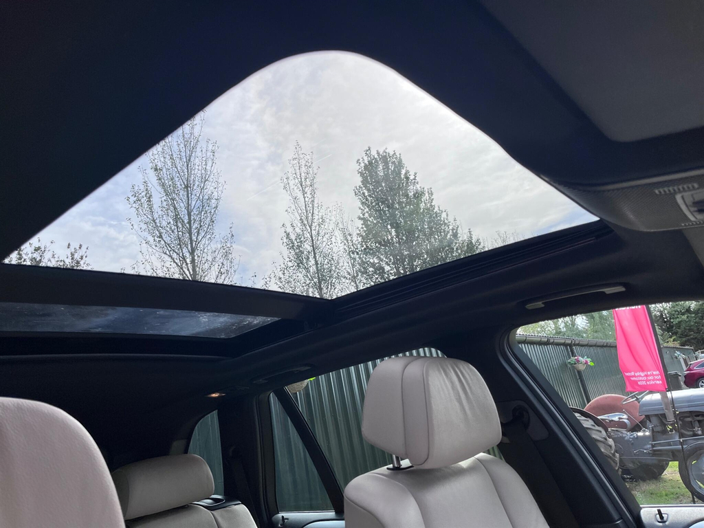 BMW X5 Estate Grey #57