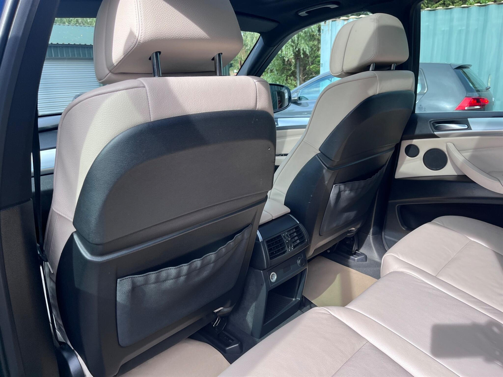 BMW X5 Estate Grey #58