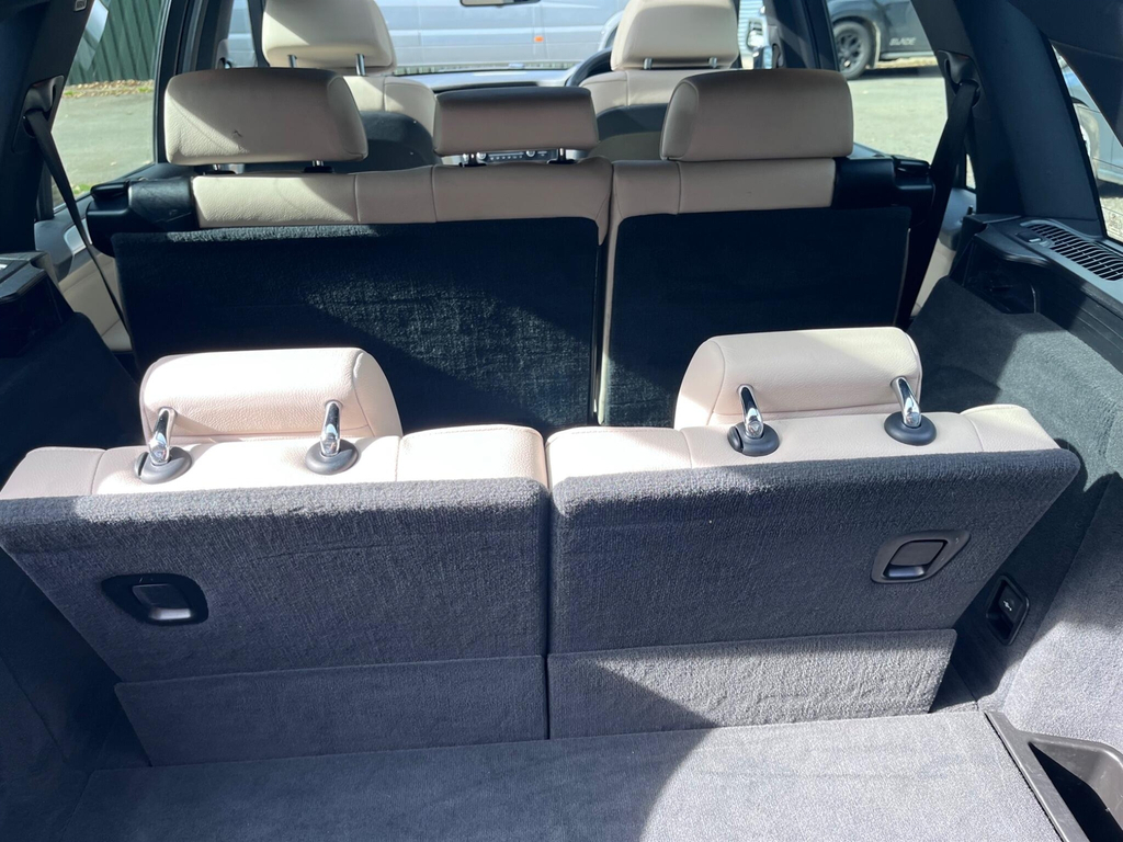 BMW X5 Estate Grey #33