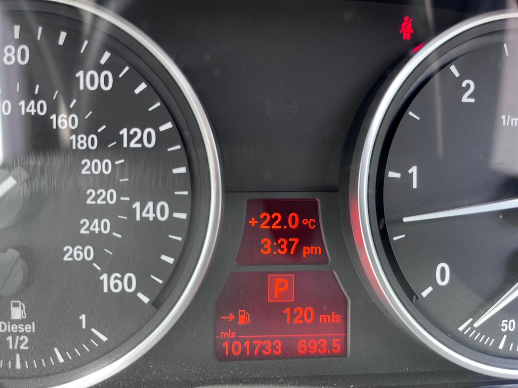 BMW X5 Estate Grey #32