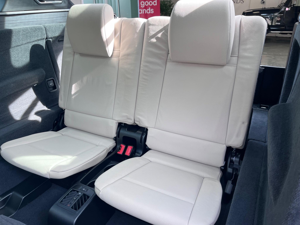 BMW X5 Estate Grey #36