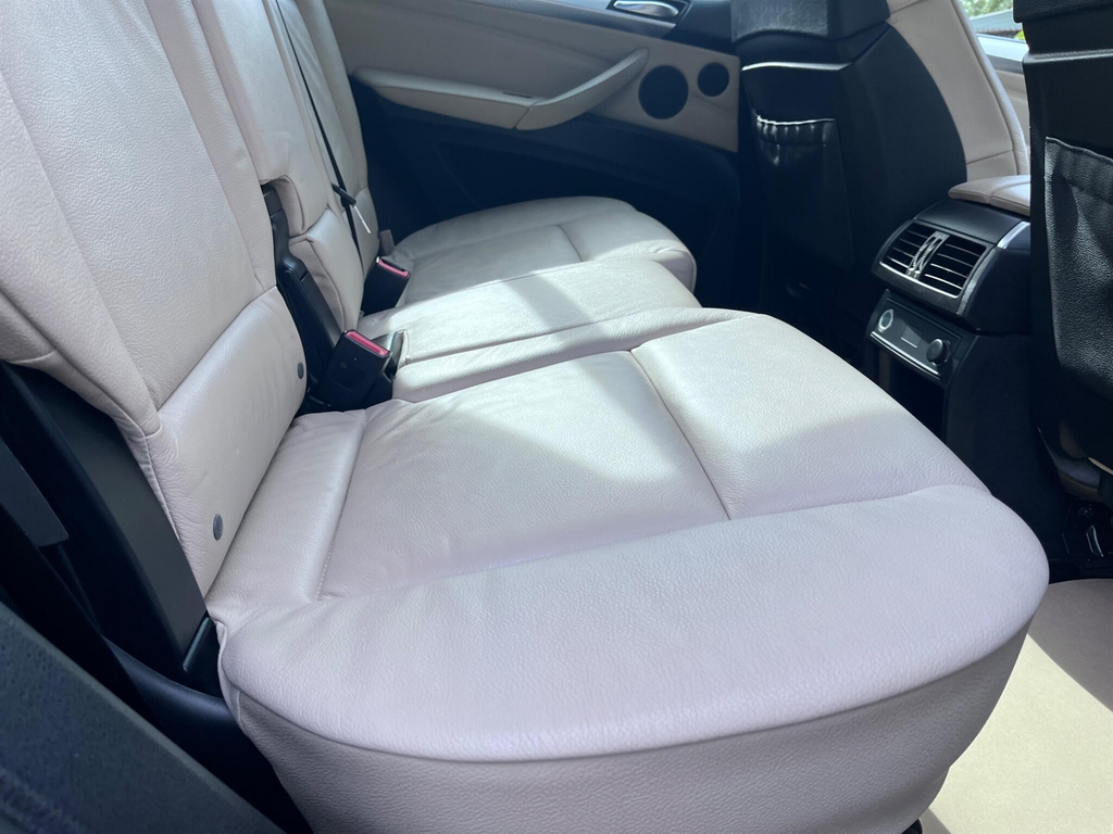 BMW X5 Estate Grey #51