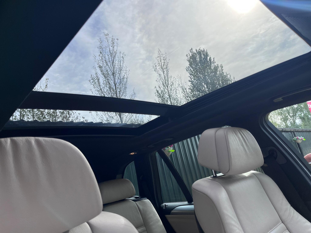 BMW X5 Estate Grey #56