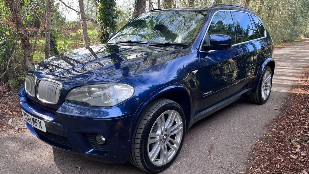 BMW X5 Estate Grey #10