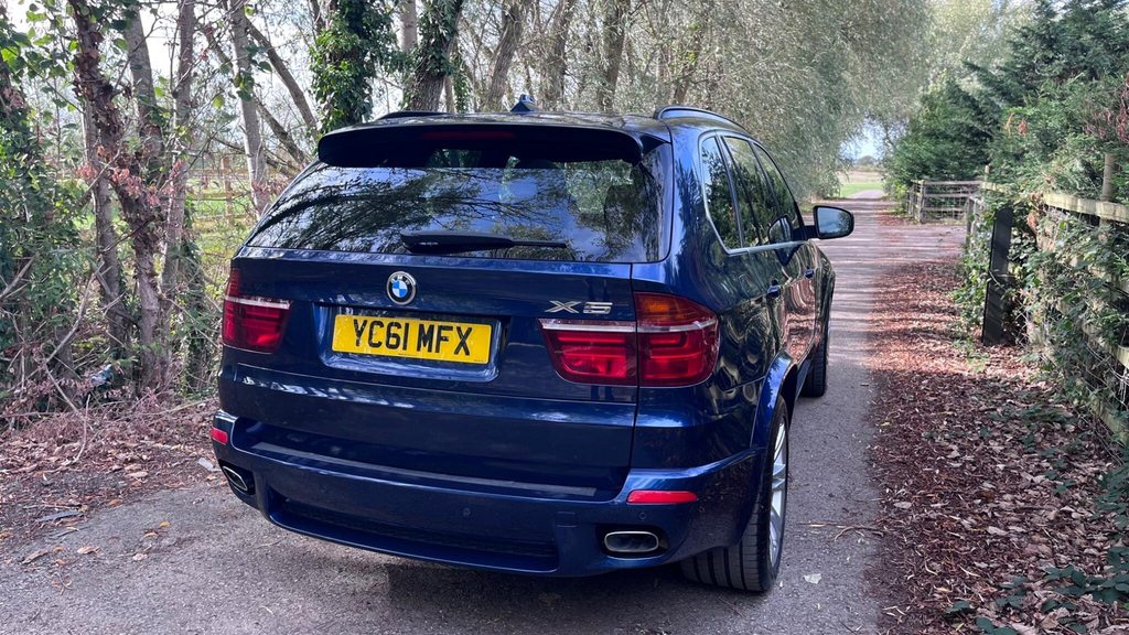 BMW X5 Estate Grey #20