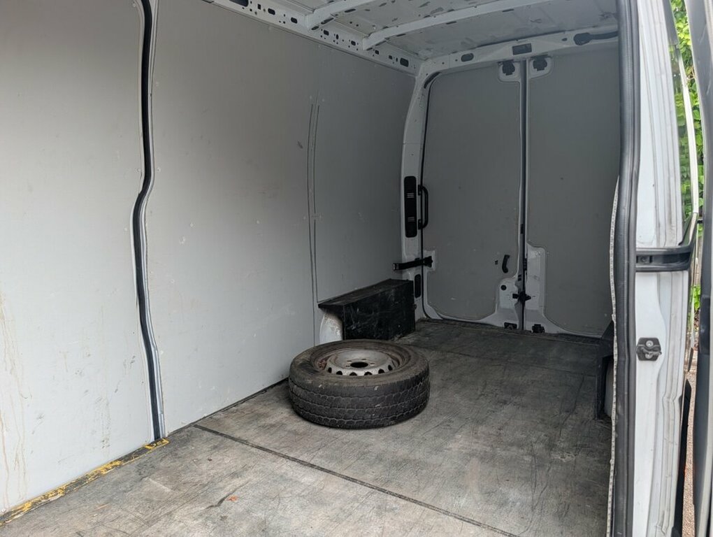Renault Master 2.3 Dci Energy 35 Business Panel Van M White #32