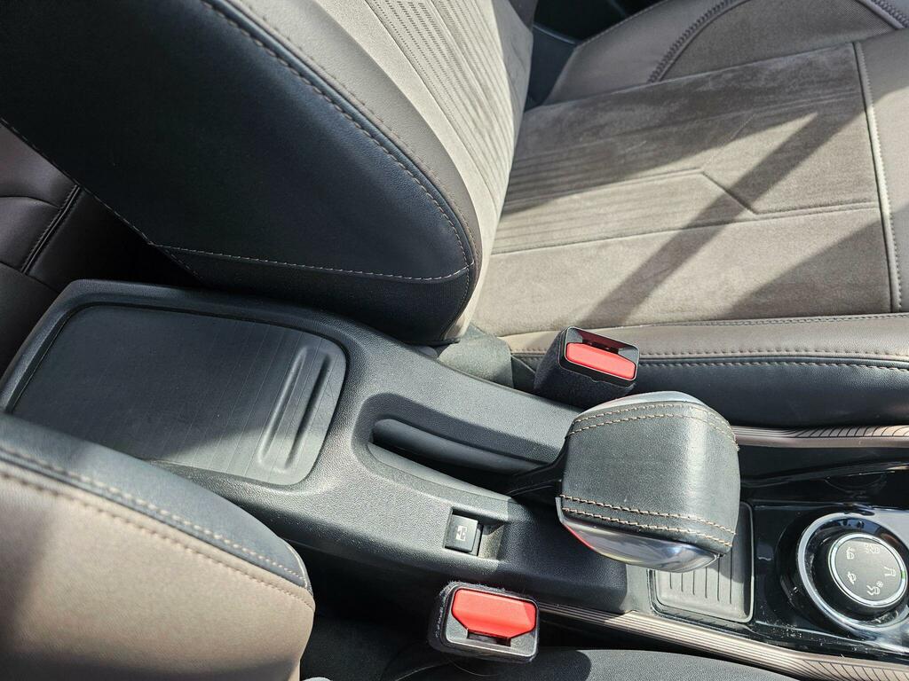 Peugeot 2008 Active Grey #37