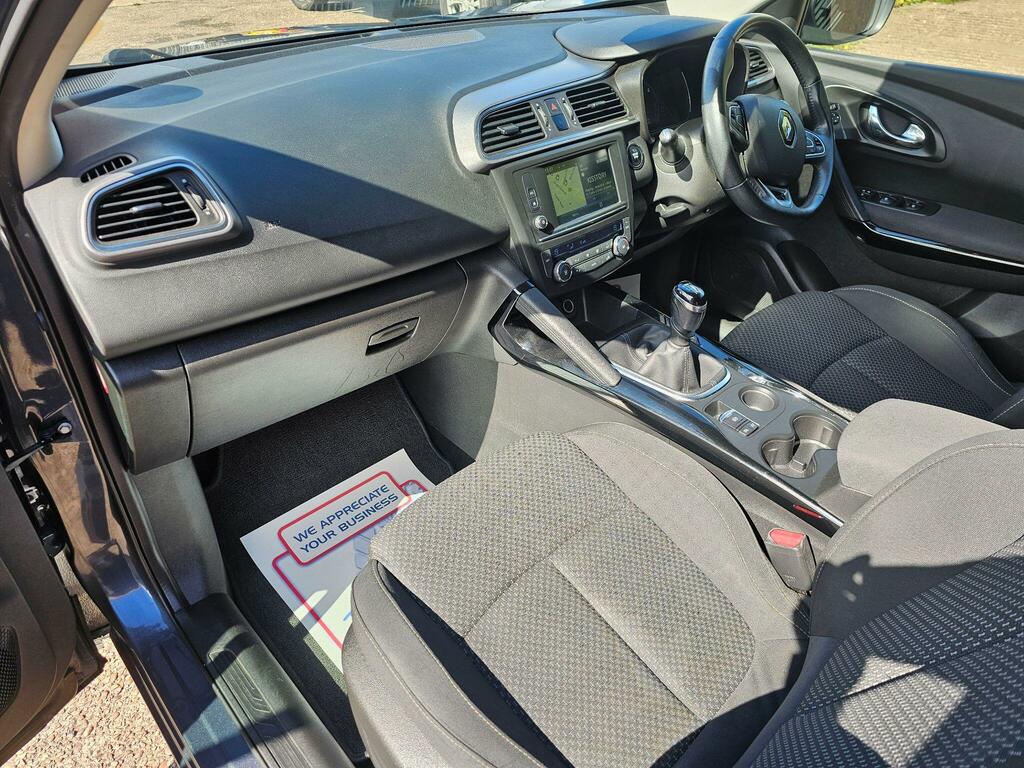 Renault Kadjar 1.5 Dci Dynamique S Nav Edc Red #25