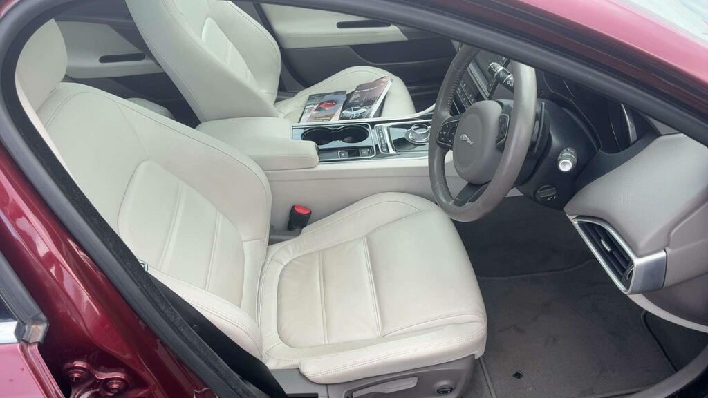 Jaguar XE Prestige Red #2